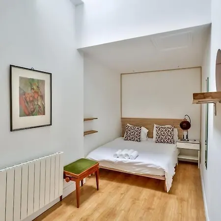 Stunning House With Garden 1 Minute From The Metro *